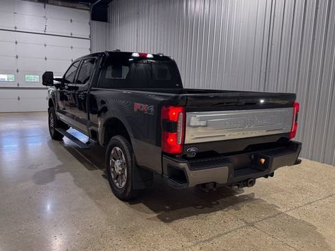 Used 2023 Ford F250 King Ranch AWD/4WD image 3