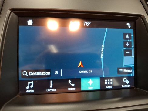 Used 2017 Ford Taurus Limited FWD image 24