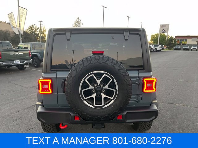 Used 2024 Jeep Wrangler Rubicon w/ Convenience Group AWD/4WD image 4