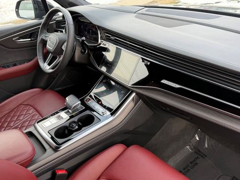 Certified 2025 Audi SQ7 Prestige w/ Prestige Package image 14