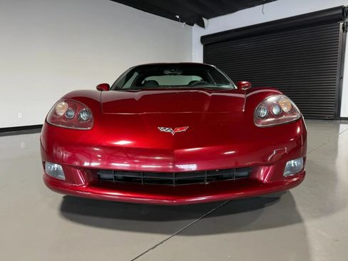Used 2007 Chevrolet Corvette Coupe RWD image 3