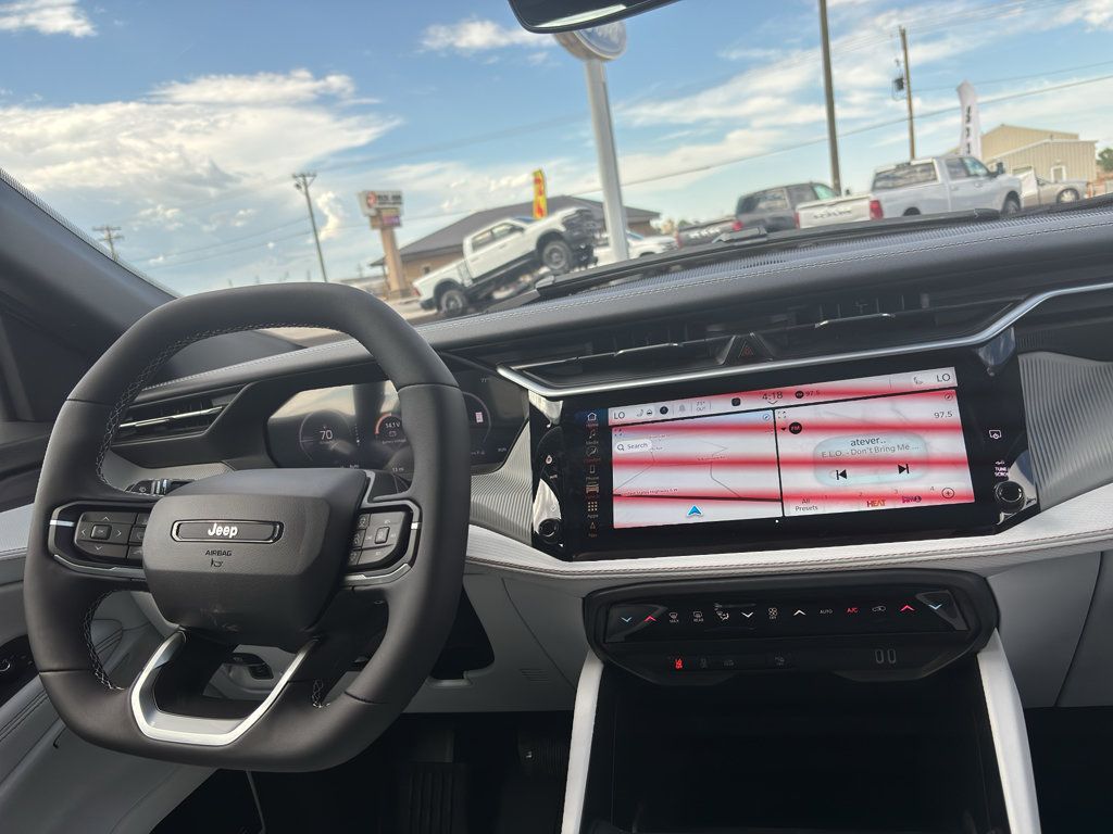 New 2026 Jeep Cherokee Limited AWD/4WD image 27