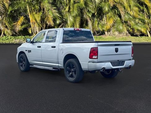 Used 2019 RAM 1500 Express w/ Express Value Package RWD image 3