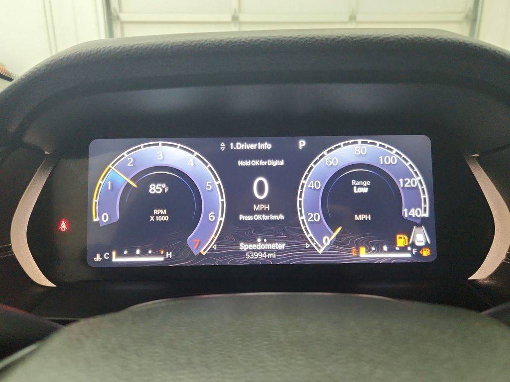 Used 2023 Jeep Grand Cherokee Laredo w/ Luxury Tech Group I AWD/4WD image 25