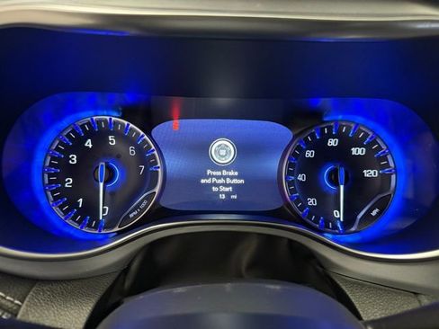 New 2026 Chrysler Pacifica Limited image 20