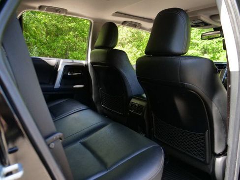 Used 2021 Toyota 4Runner Limited image 36