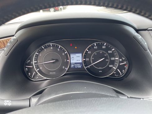 Used 2020 Nissan Armada SL image 19