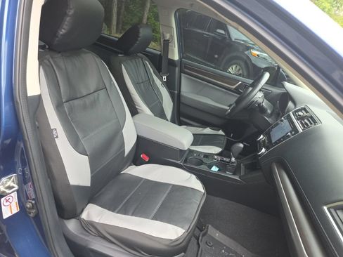 Used 2019 Subaru Legacy 2.5i Limited AWD/4WD image 18
