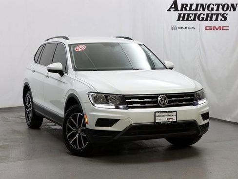 Used 2020 Volkswagen Tiguan SE AWD/4WD image 1