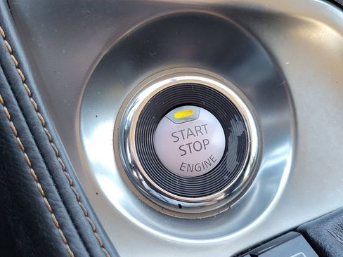 Used 2016 Nissan Maxima SR image 33