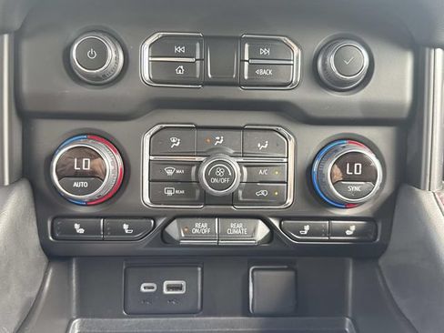 Used 2024 Chevrolet Tahoe RST w/ Luxury Package AWD/4WD image 46
