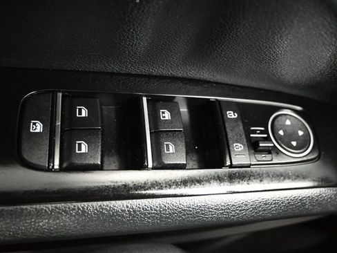 Used 2023 Kia Soul LX FWD image 24