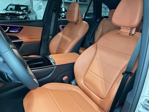 New 2026 Mercedes-Benz GLC 300 4MATIC image 25