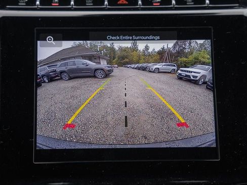 New 2025 Jeep Grand Cherokee Laredo X w/ Luxury Tech Group I image 40