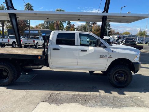 Used 2014 RAM 3500 Tradesman image 7