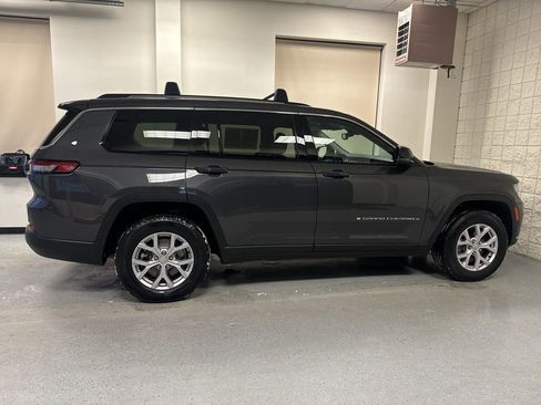 Used 2022 Jeep Grand Cherokee L Limited image 51