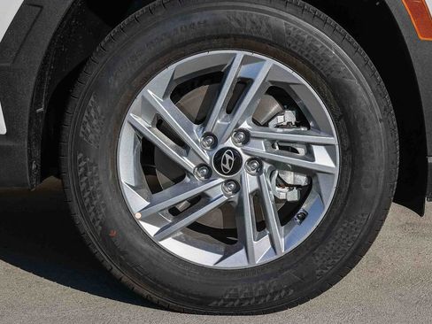 New 2026 Hyundai Tucson SE FWD image 9