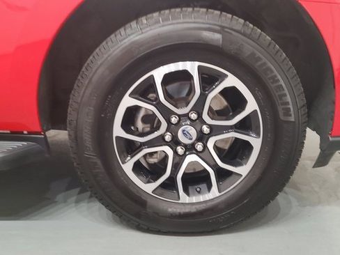 Used 2024 Ford Expedition XLT image 42