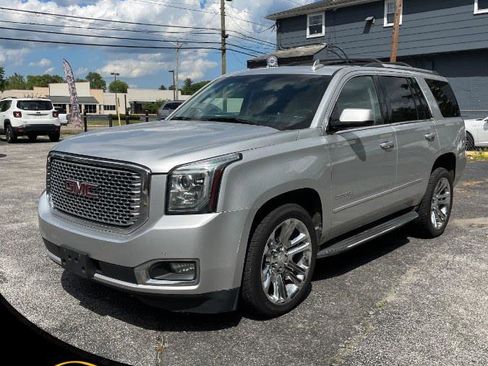 Used 2016 GMC Yukon Denali w/ Open Road Package AWD/4WD image 3