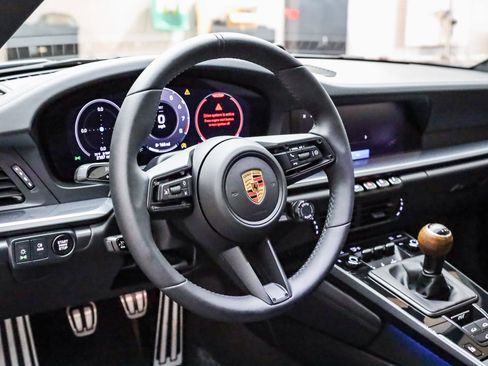 Used 2025 Porsche 911 Carrera T image 22