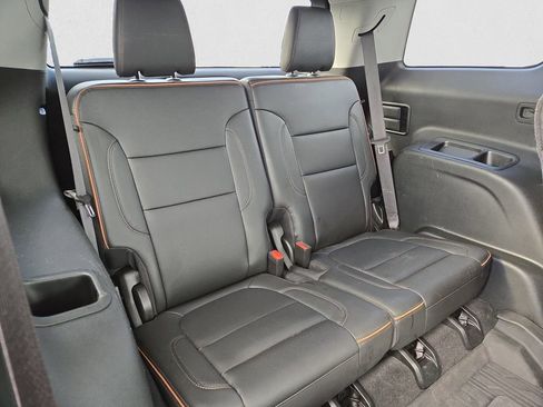 Used 2023 GMC Acadia AT4 w/ Technology Package image 24