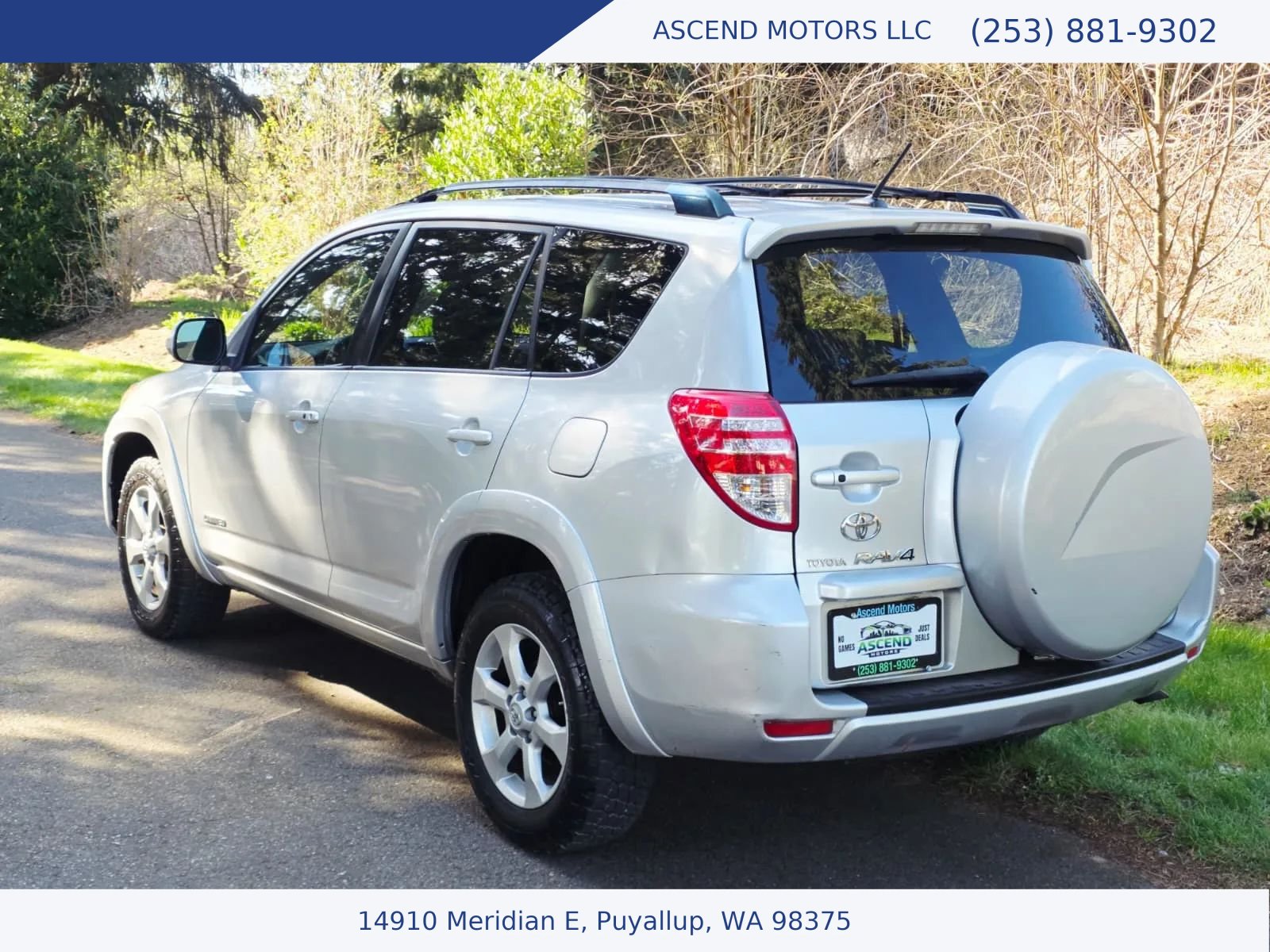 Used 2010 Toyota RAV4 Limited AWD/4WD image 3
