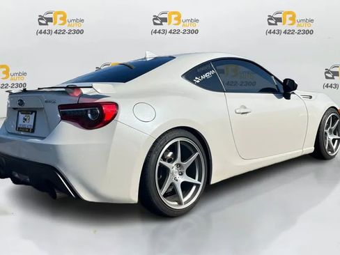 Used 2020 Subaru BRZ Limited image 5