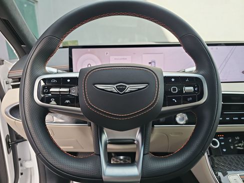 Certified 2026 Genesis GV70 3.5T Sport Prestige image 19