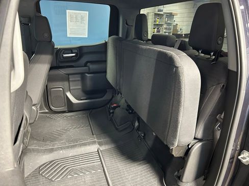 Used 2022 Chevrolet Silverado 1500 Custom Trail Boss AWD/4WD image 37