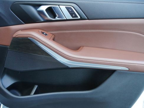 Used 2023 BMW X5 sDrive40i image 30