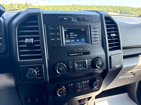 Used 2019 Ford F150 XL w/ XL Power Equipment Group AWD/4WD image 18