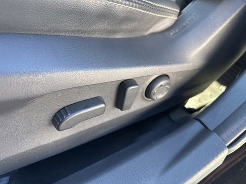 Used 2023 Subaru Outback Limited XT w/ Popular Package #2 image 12