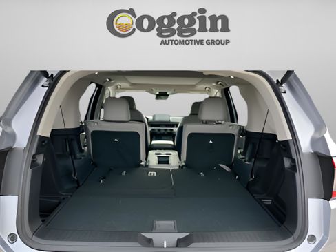 Used 2025 Honda Pilot Touring image 36