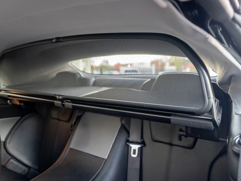 Used 2009 Aston Martin DB9 Volante image 25