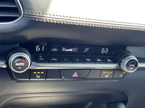 New 2026 MAZDA MAZDA3 2.5 S Sedan w/ Preferred Pkg image 32