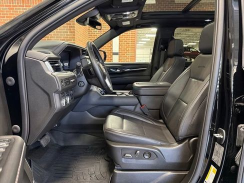 Used 2023 GMC Yukon XL Denali w/ Max Trailering Package AWD/4WD image 13