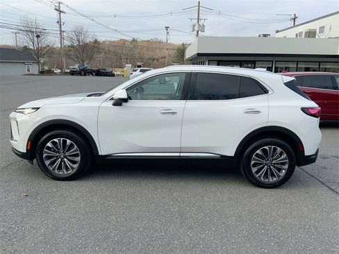 Certified 2025 Buick Envision Preferred image 35