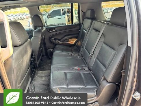 Used 2018 GMC Yukon XL SLT w/ Premium Edition AWD/4WD image 13