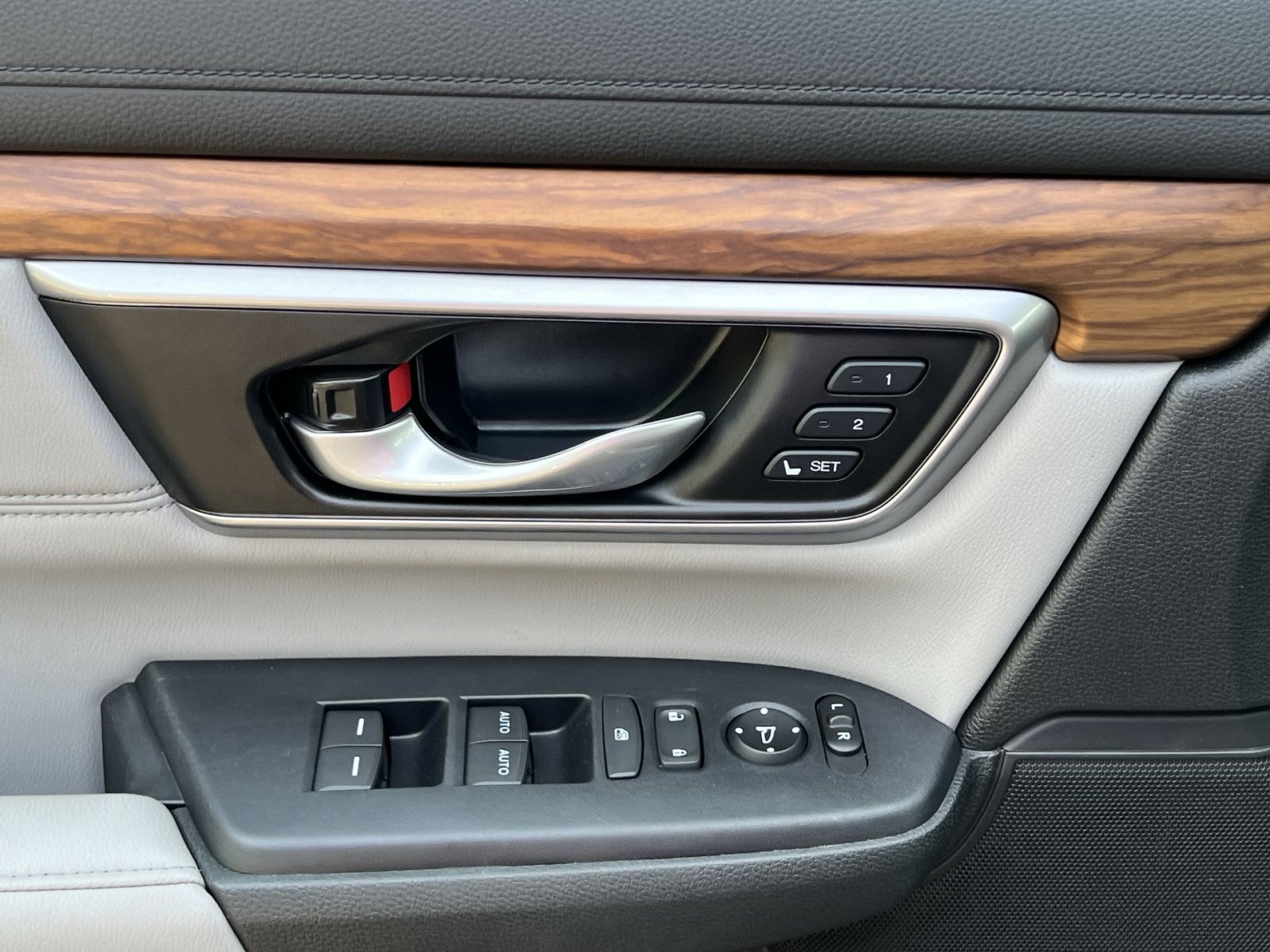 Used 2021 Honda CR-V EX-L image 20