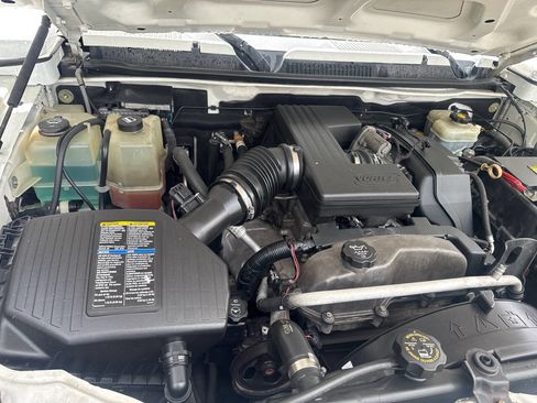 Used 2008 HUMMER H3 image 26