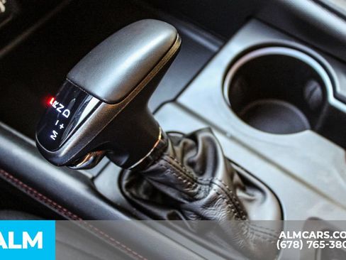 Used 2025 Dodge Durango GT RWD image 35