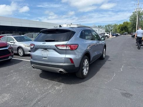 Used 2022 Ford Escape Titanium w/ Titanium Elite Package AWD/4WD image 4