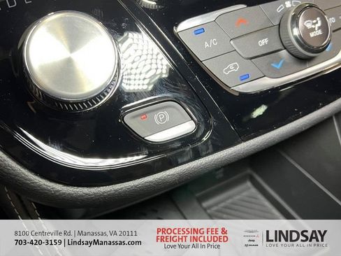 New 2026 Chrysler Pacifica Limited w/ S Appearance Package image 46