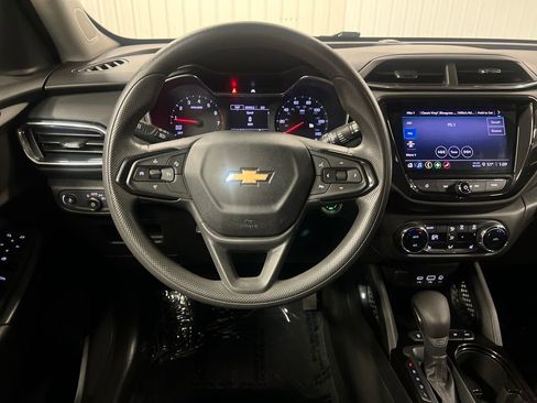 Certified 2021 Chevrolet TrailBlazer LT w/ Convenience Package AWD/4WD image 18