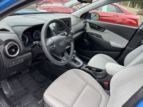 Certified 2023 Hyundai Kona SEL image 9