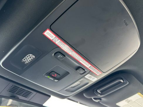 Certified 2025 Toyota Camry SE image 24