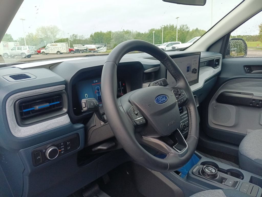 Used 2025 Ford Maverick XLT w/ XLT Luxury Package AWD/4WD image 10