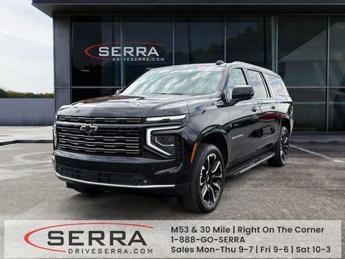 Used 2025 Chevrolet Suburban High Country w/ Sun And Tow Package AWD/4WD image 1