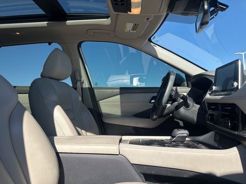 Certified 2021 Nissan Rogue SL image 11