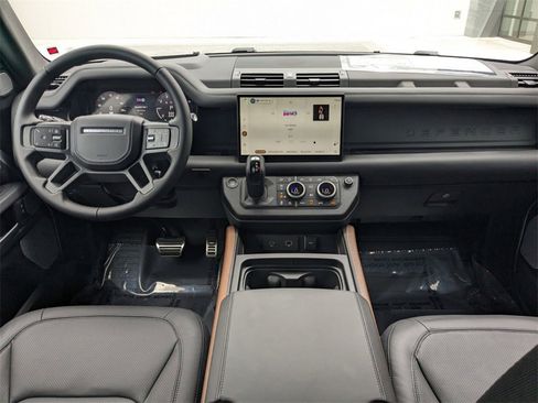 New 2024 Land Rover Defender 130 X image 13